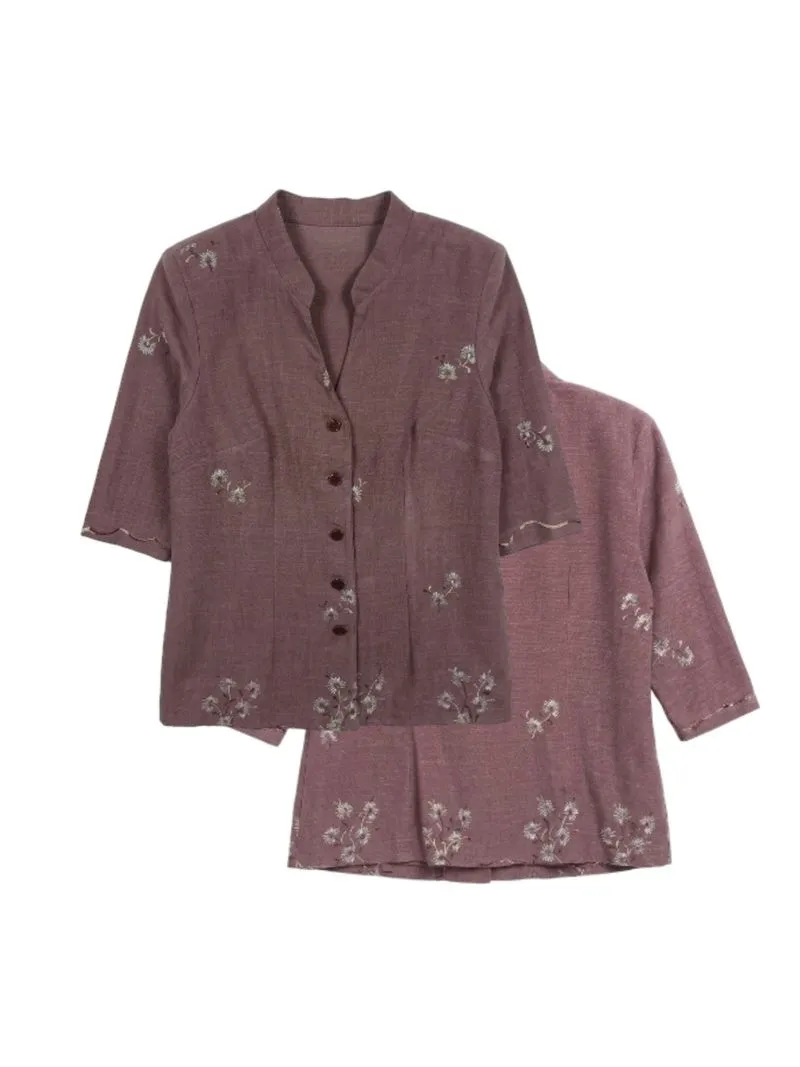 Elegant Embroidery Top with Floral Detail photo 1