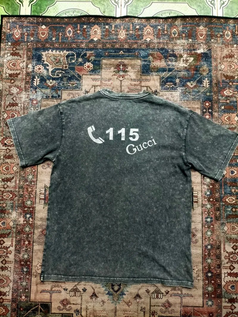 Kaos Luxury Gucci 115 Distressed Vintage T-Shirt photo 1