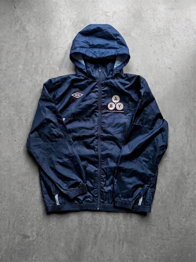 Umbro Tailored Windbreaker sport Hidden Hoodie Track Jacket
 photo 1