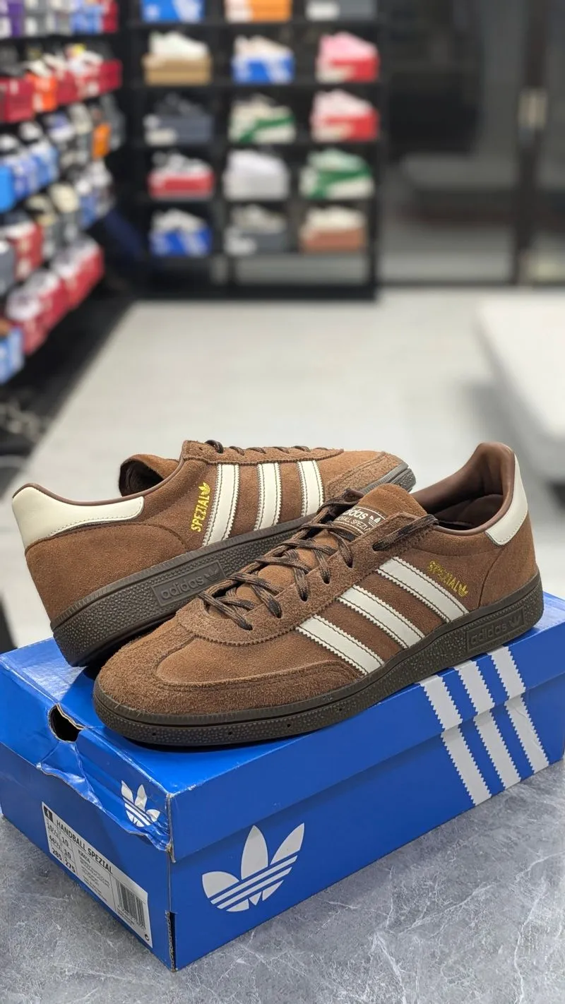 ADIDAS SPEZIAL HANDBALL BROWN WHITE GUM  photo 1