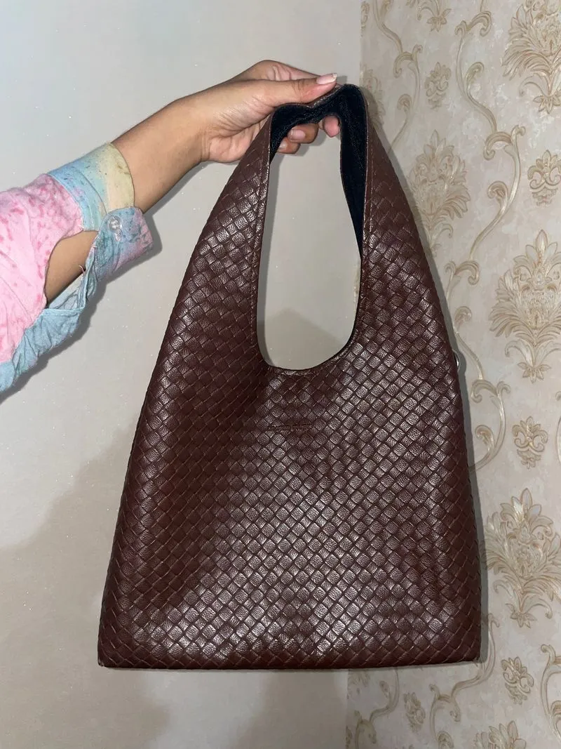 Limited Studio Brown Bag Medium photo 1
