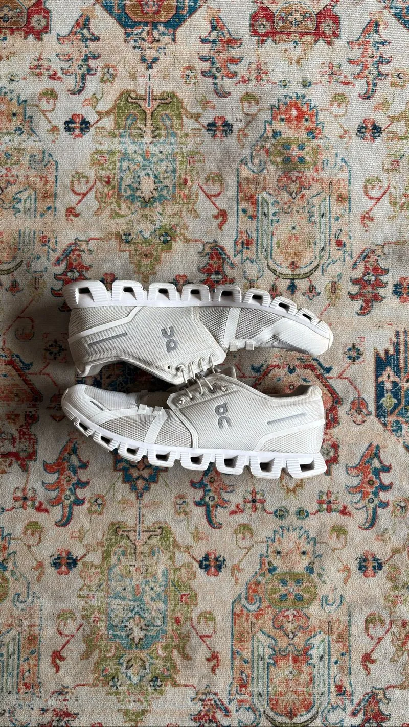 On Cloud 5 Undyed White photo 1