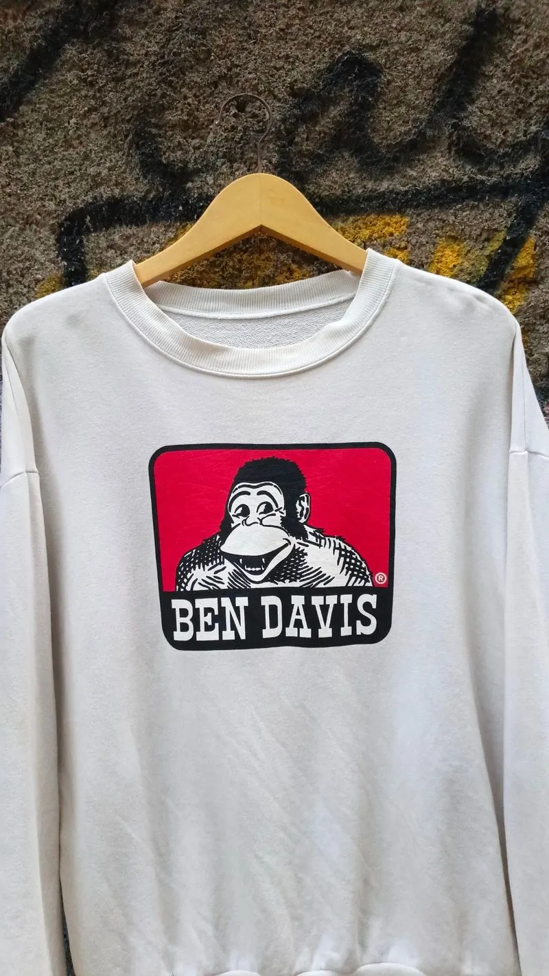 BEN DAVIS photo 1