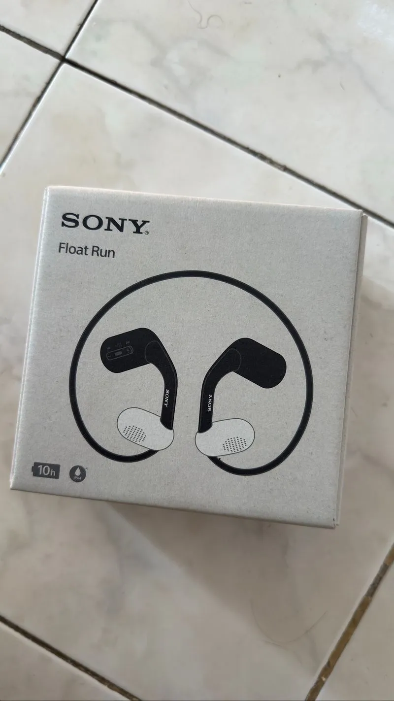 Sony Float Run Wireless Headphone photo 1