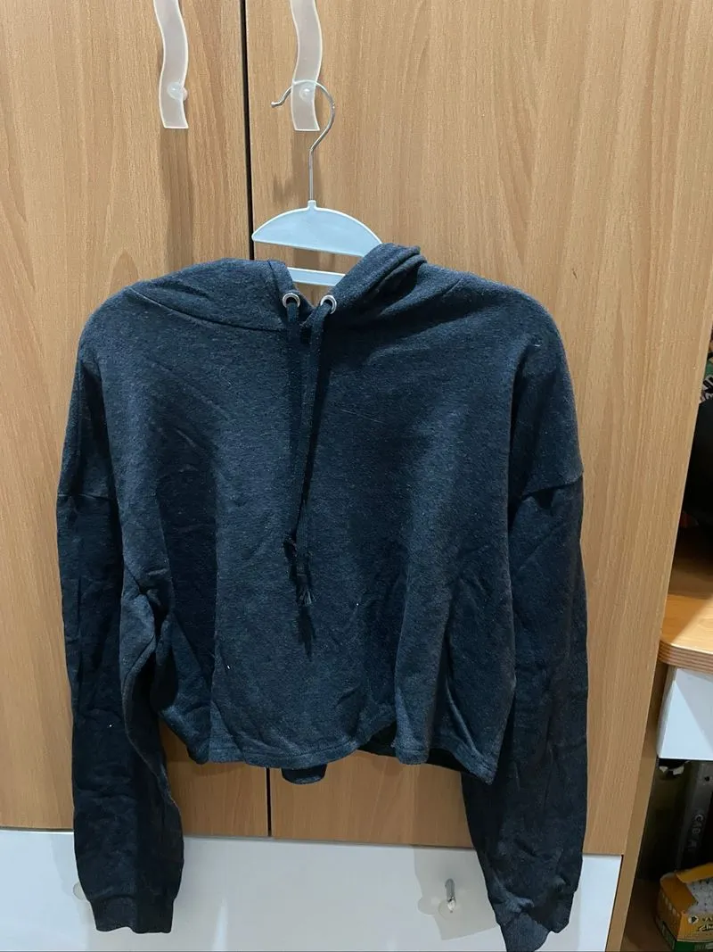 H&M Basic Cropped Hoodie Dark Grey Size M photo 1