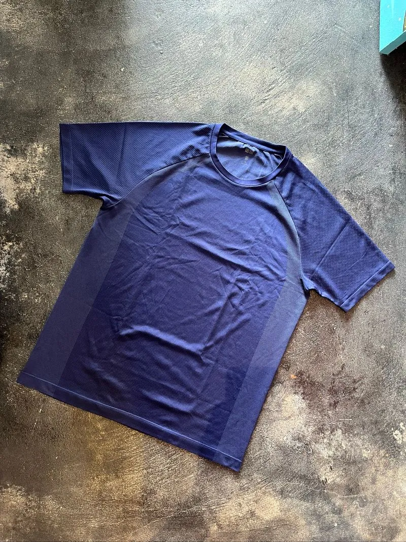 Uniqlo Running Jersey Navy Unisex  photo 1