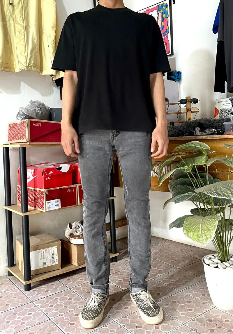 Slimfit Grey pants simple jeans photo 1