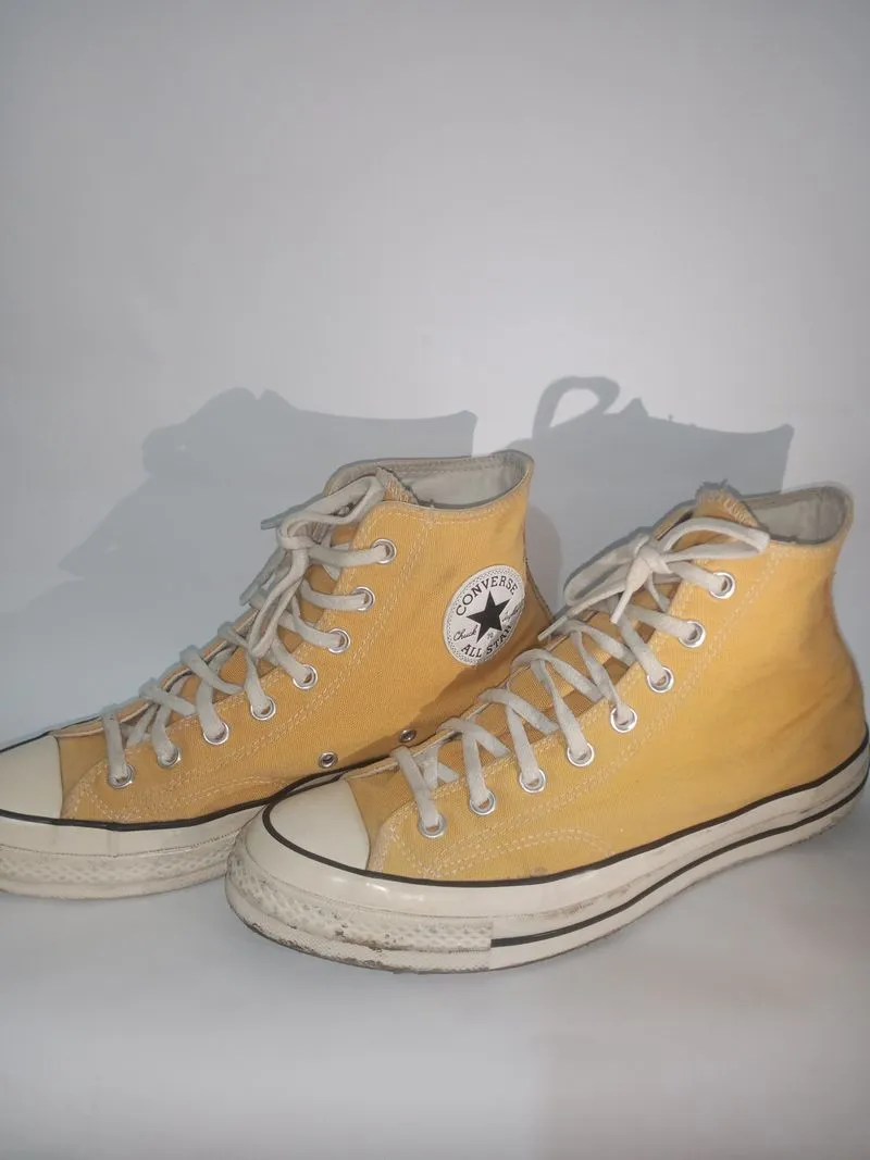 Converse Vintage Y2K Sneakers Pria white yellow