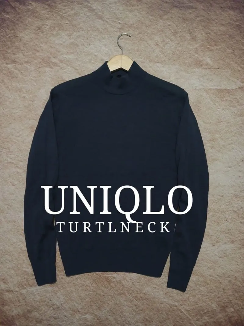 Uniqlo turtlneck second bekas preloved photo 1