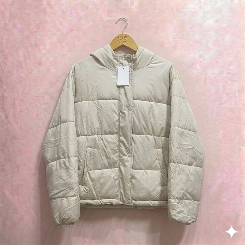 As Know As Plus Japan White Boxy Puffer Hooded Jacket photo 1