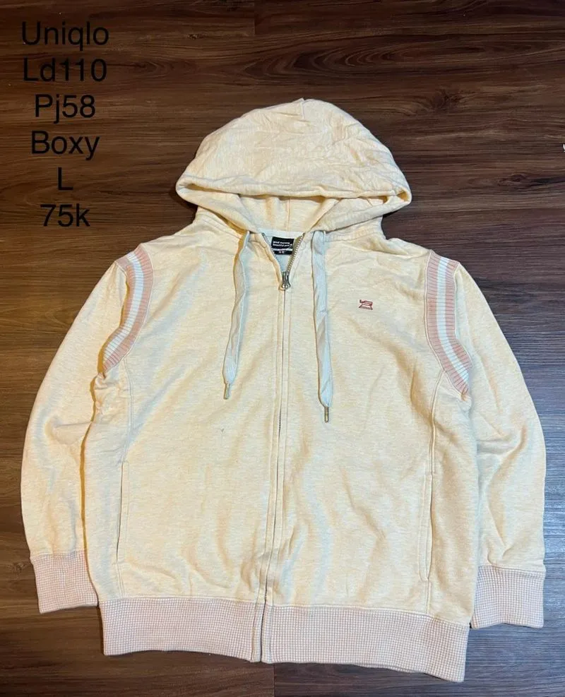 Hoodie  photo 1