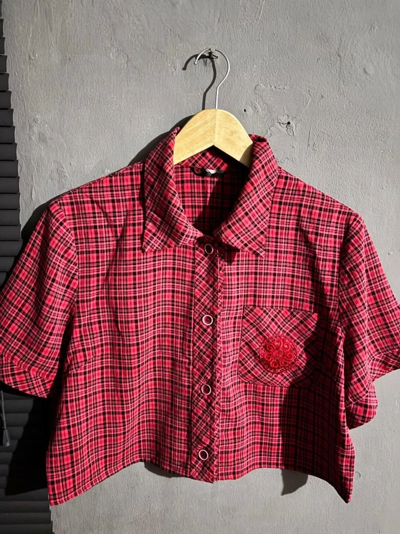 Boxy shirt, kemeja boxy crop  photo 1