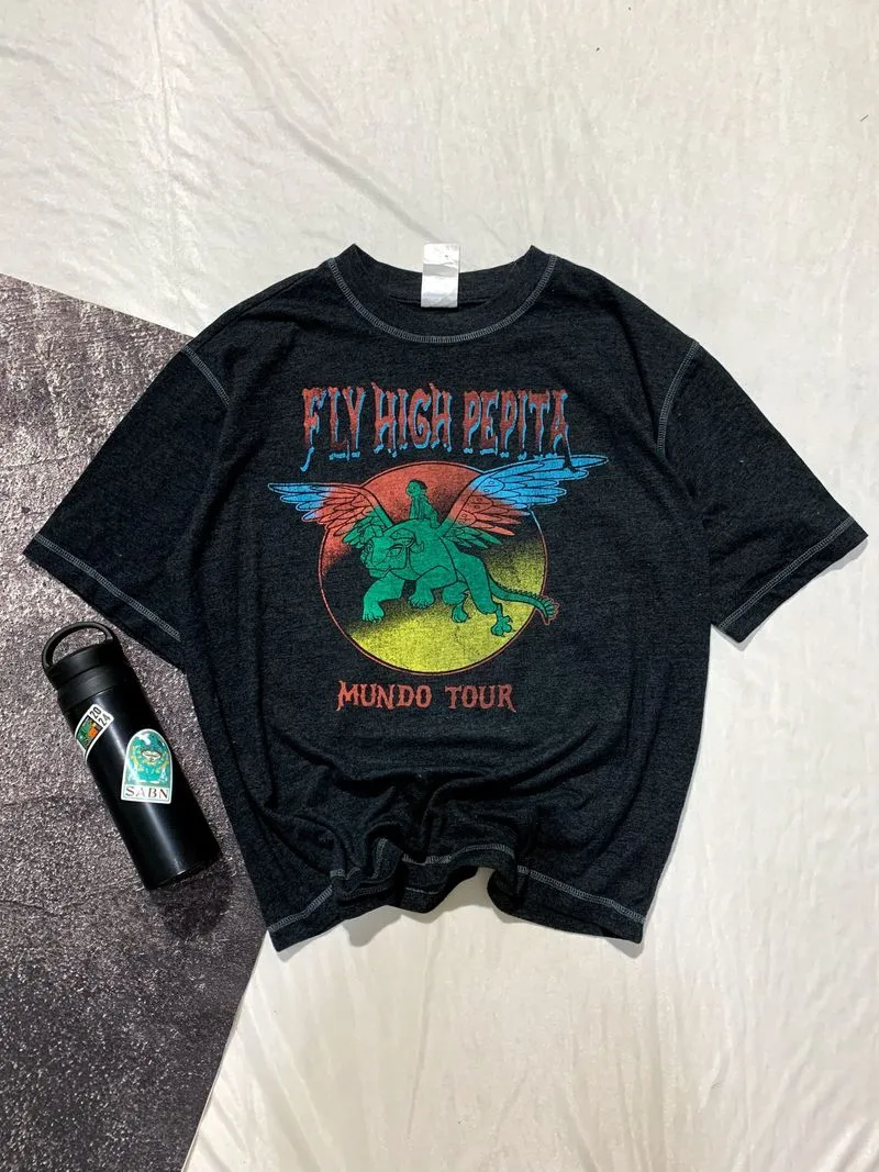 Kaos ts (FLY HIGH PEPITA) vintage band kartun metal singer photo 1