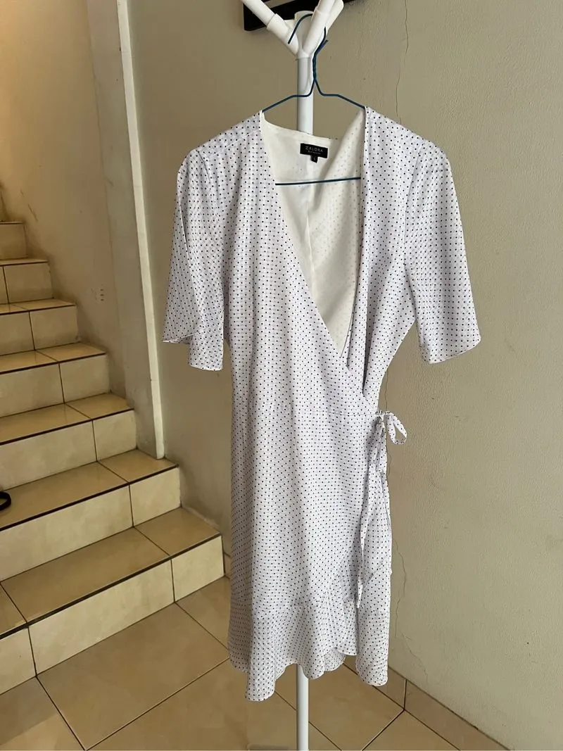 Dress photo 1