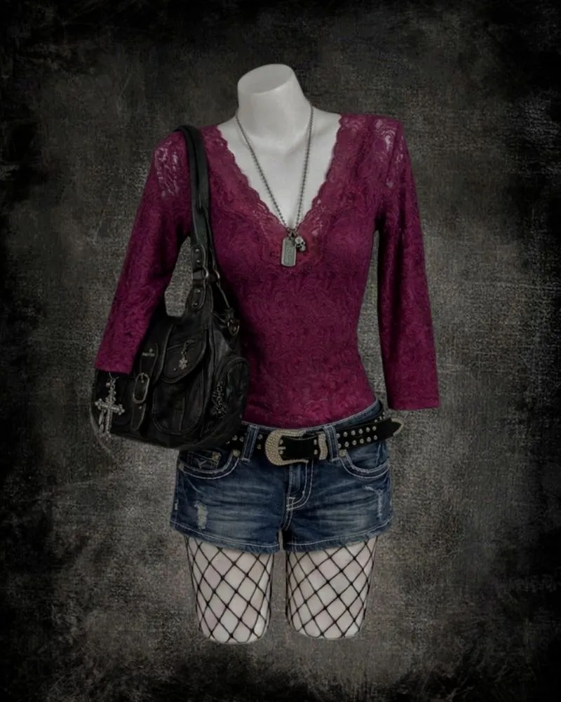 𖤐 ࣪.Pink V-neck Lace Top.࣪𖤐 photo 1