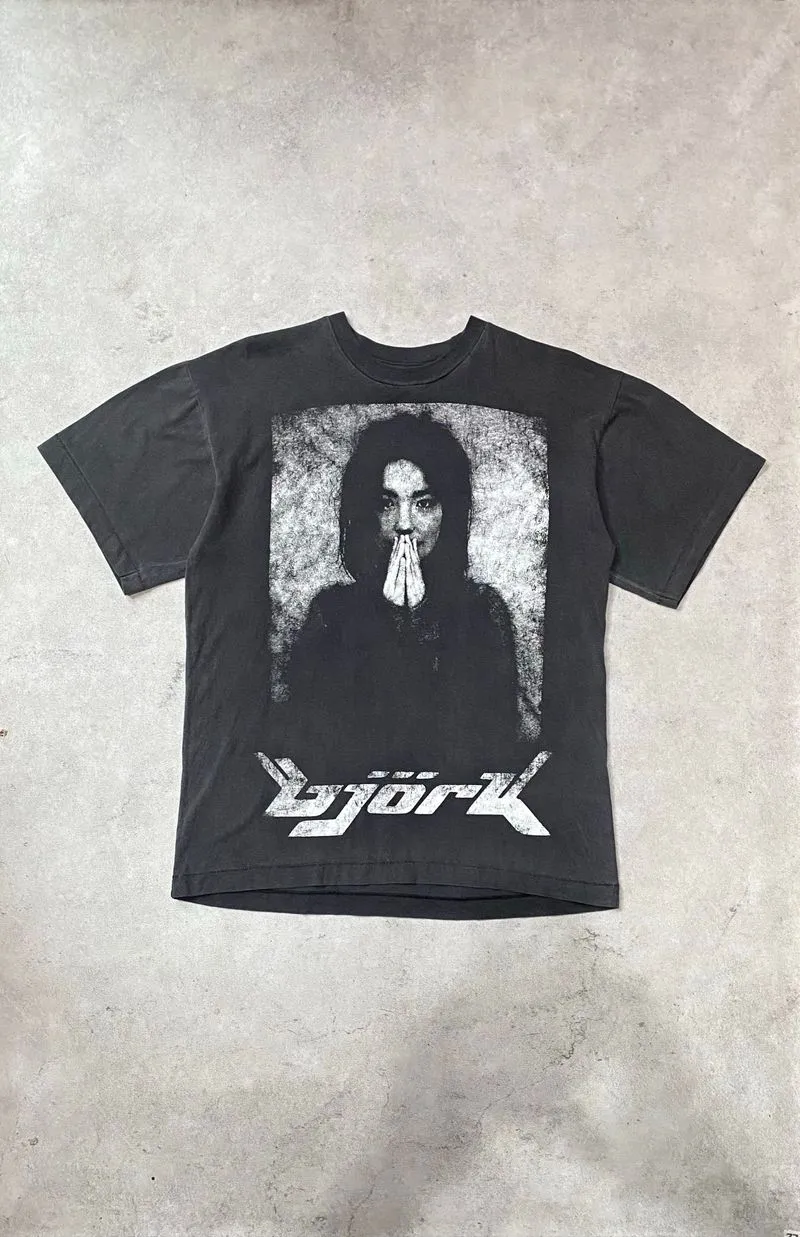 BJORK BOOTLEG TSHIRT photo 1