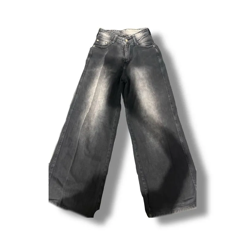 WEEKEND Jiniso jeans photo 1