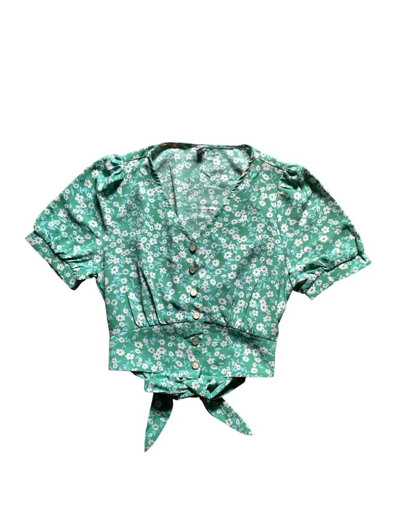 crop top floral photo 1
