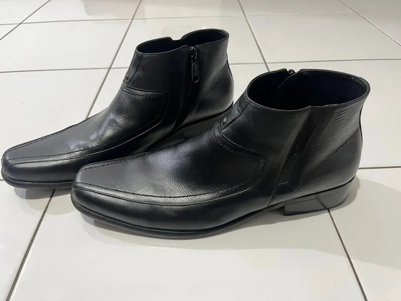 Sepatu angkle boot obermain photo 1