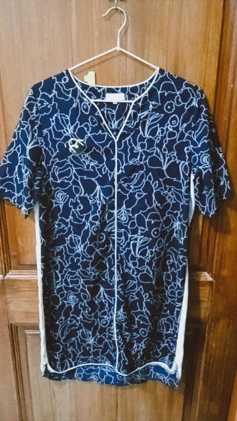 Dress photo 1