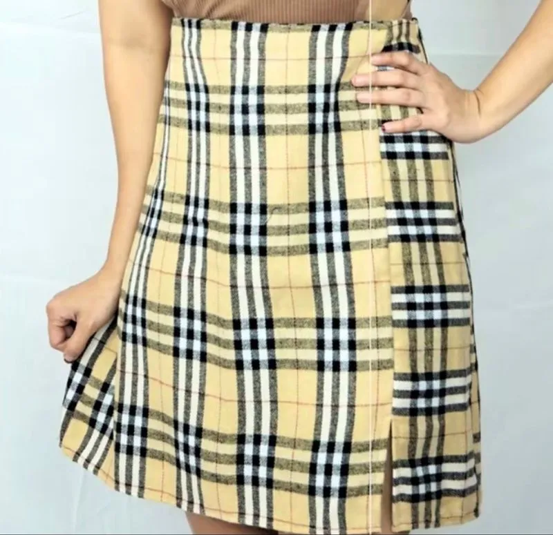 Korean mini skirt photo 1