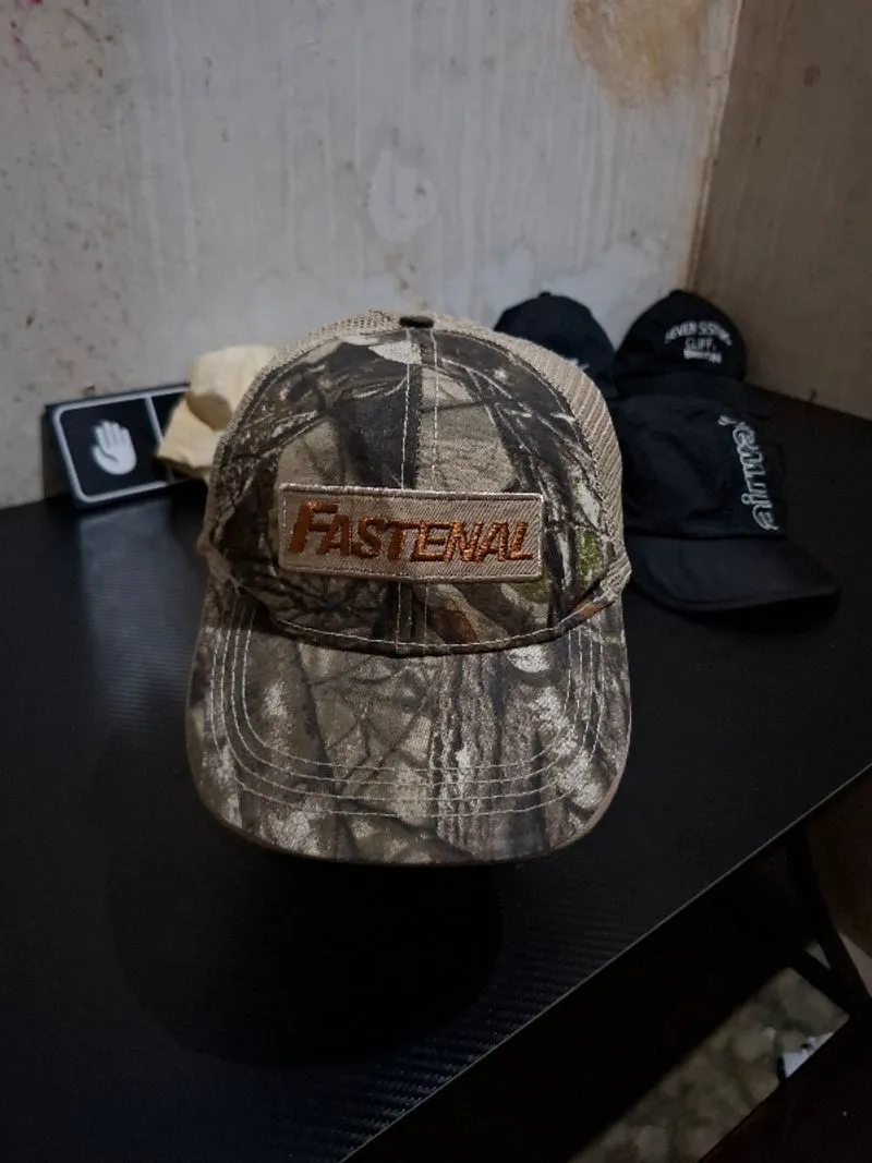 Trucker Cap Realtree Fastenal photo 1
