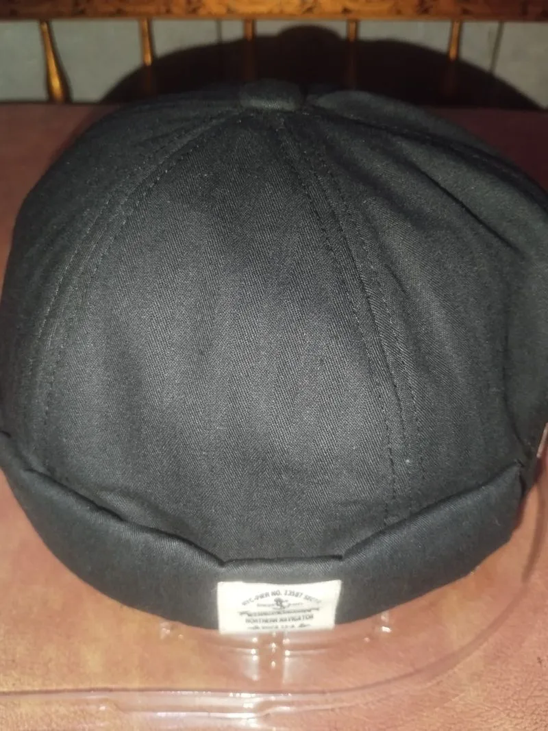 Black Miki Hat photo 1