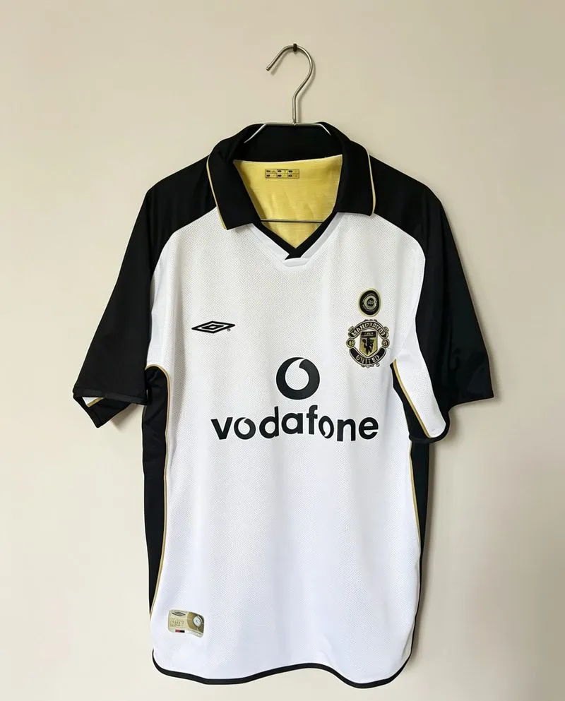 ​💥 KOLEKSI LANGKA: Jersey Klasik MU Centenary 2001-2002 (Bo photo 1
