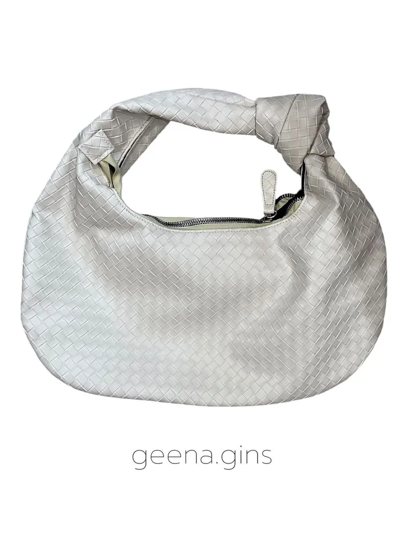 WOVEN CLOUD HOBO BAG  photo 1