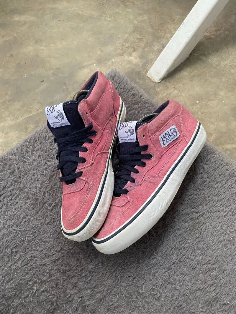 Vans halfcab 1992 skate pink photo 1