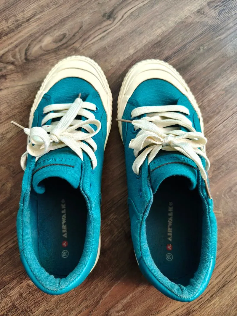 Sepatu airwalk photo 1