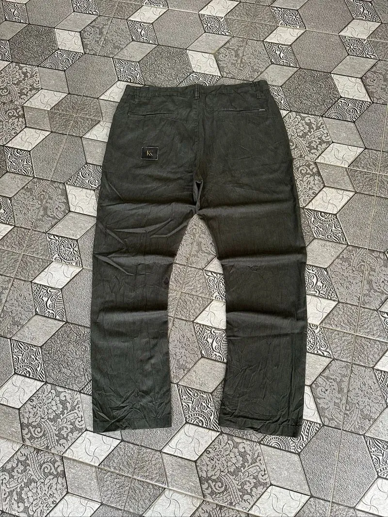 Volcom Chino photo 1