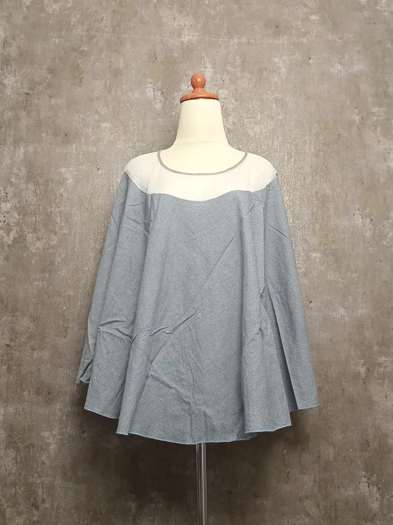 Poncho Menyusui Elegan Bertekstur Biru Abu-Abu photo 1