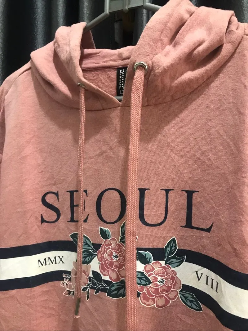  H&M Crop Hoodie | SEOUL Floral | Dusty Pink photo 1
