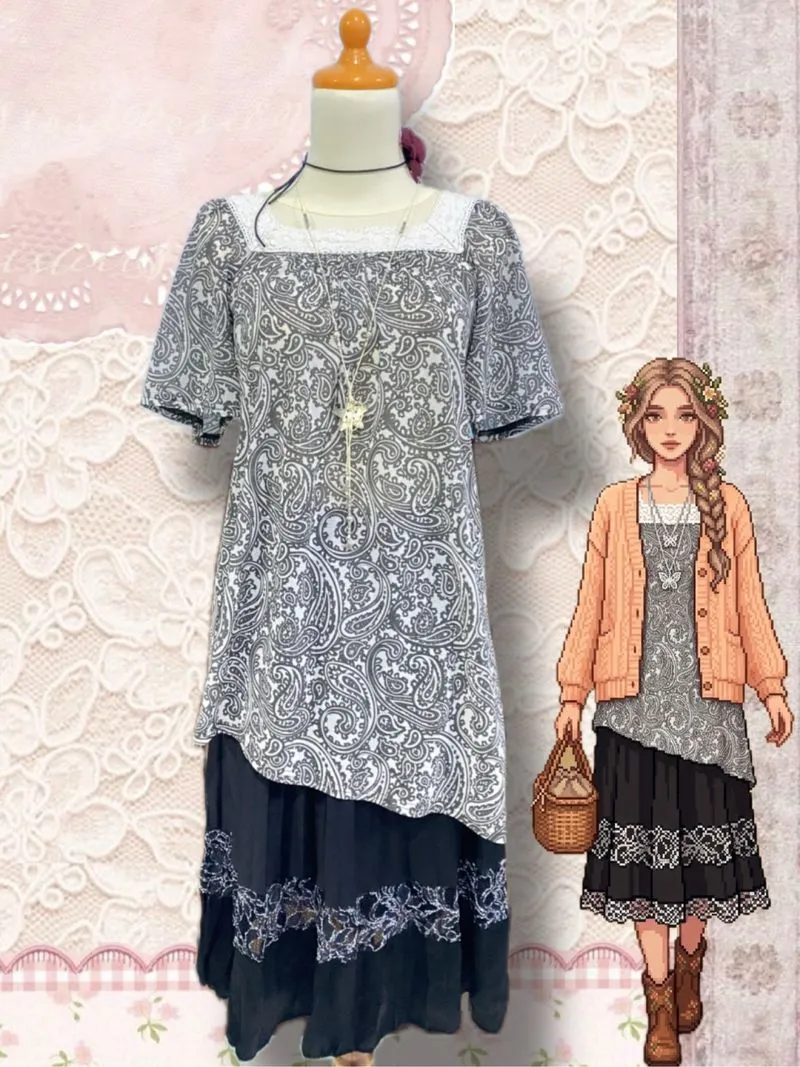 ꨄ︎ Monochrome Paisley Asymmetric Blouse ꨄ︎ photo 1