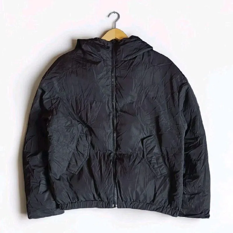 Jaket Puffer Uniqlo GU Hoodie Full Black | Thriftshop photo 1