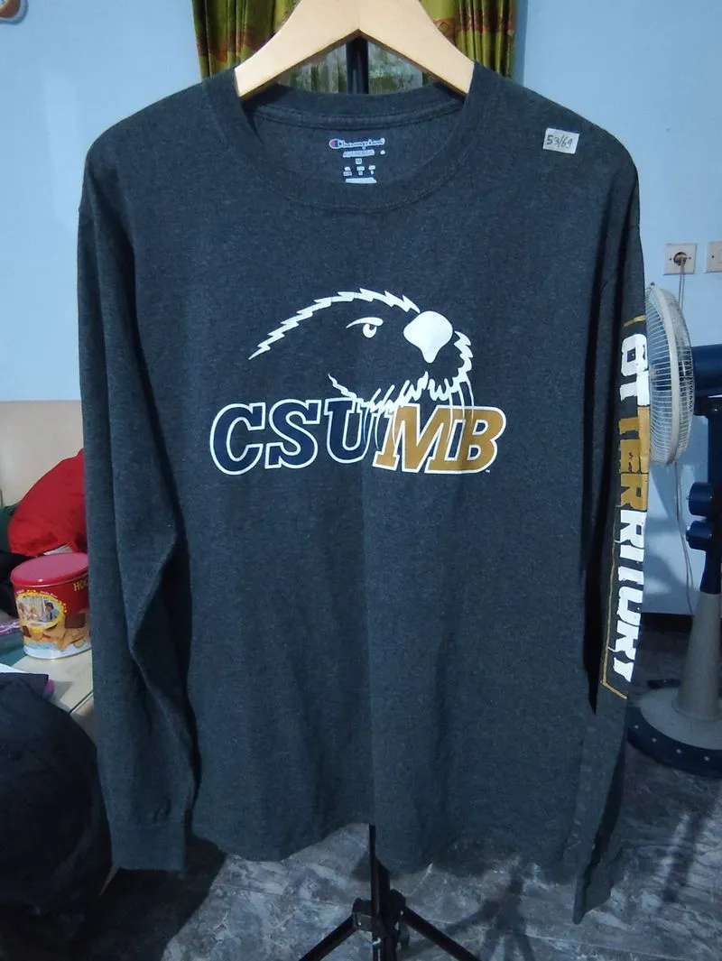 Kaos Long Sleeve CHAMPIONS photo 1