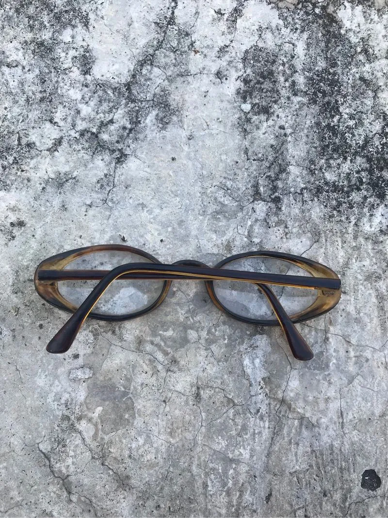 Vintage sunglases photo 1
