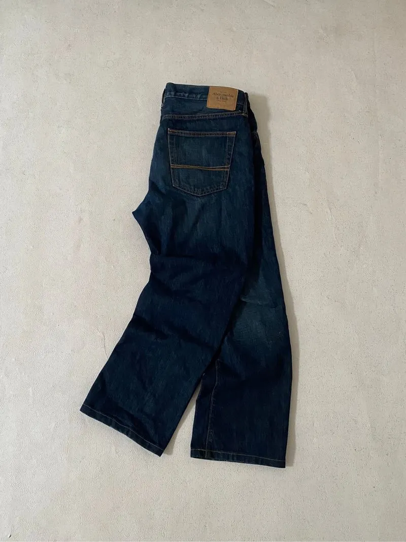 Jeans reguler abercrombie & fitch batton play photo 1