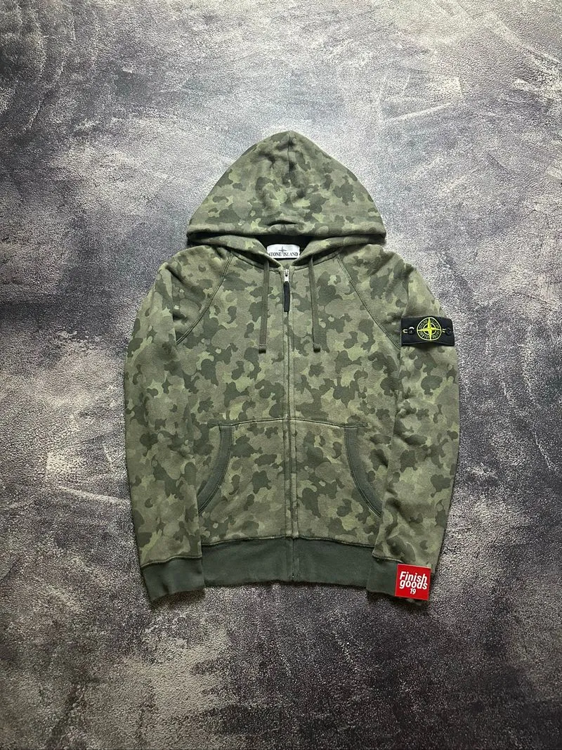 ZIPHOODIE STONE ISLAND photo 1