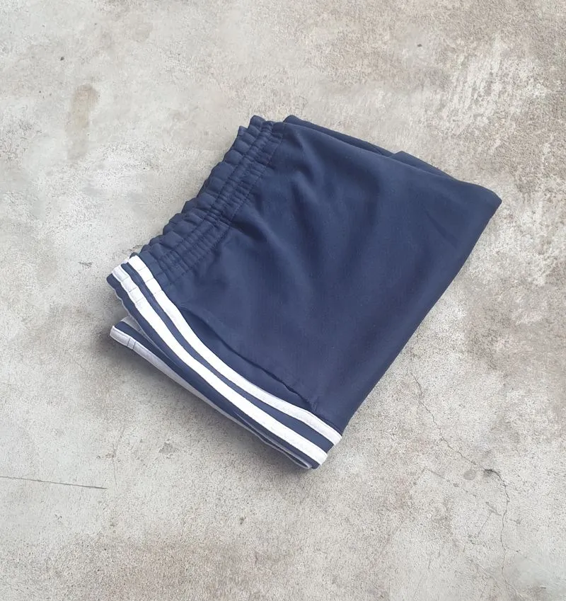Casual Casual pants Pria navy black photo 1