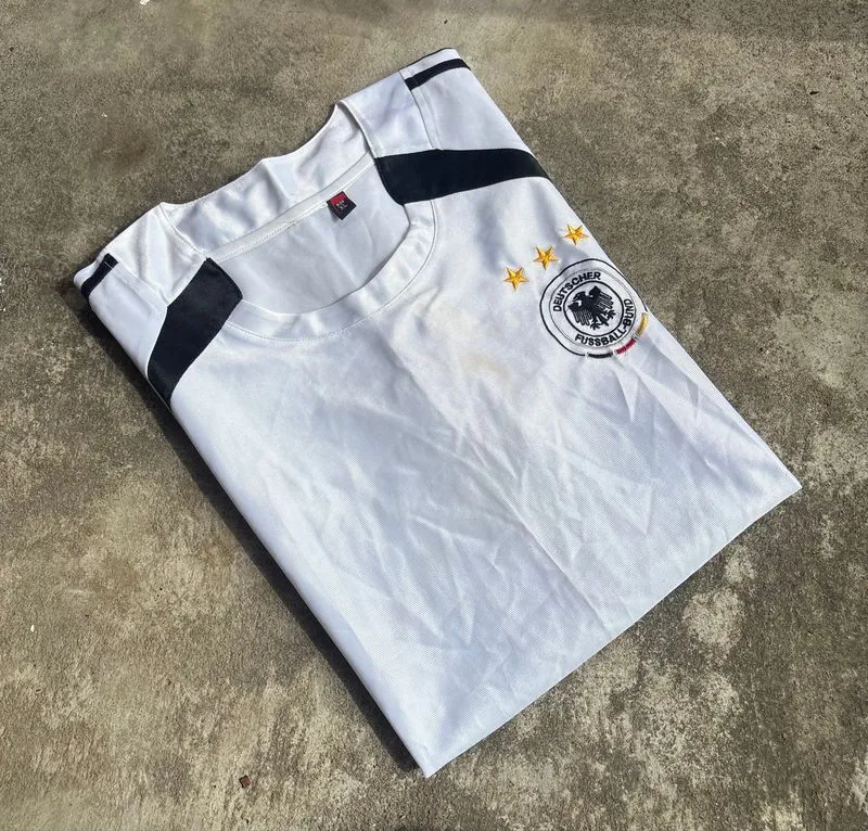 Jersey German Colour White & Black Bintang 3 photo 1