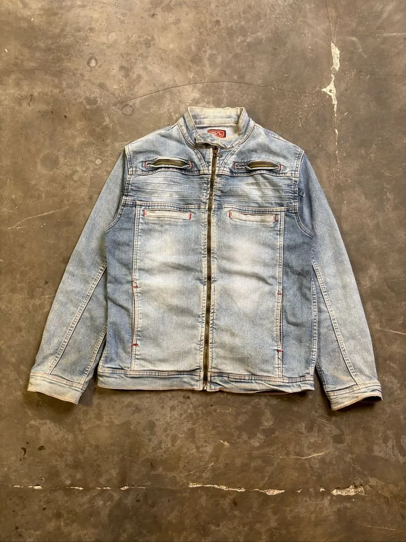 Denim Jackets Fading photo 1