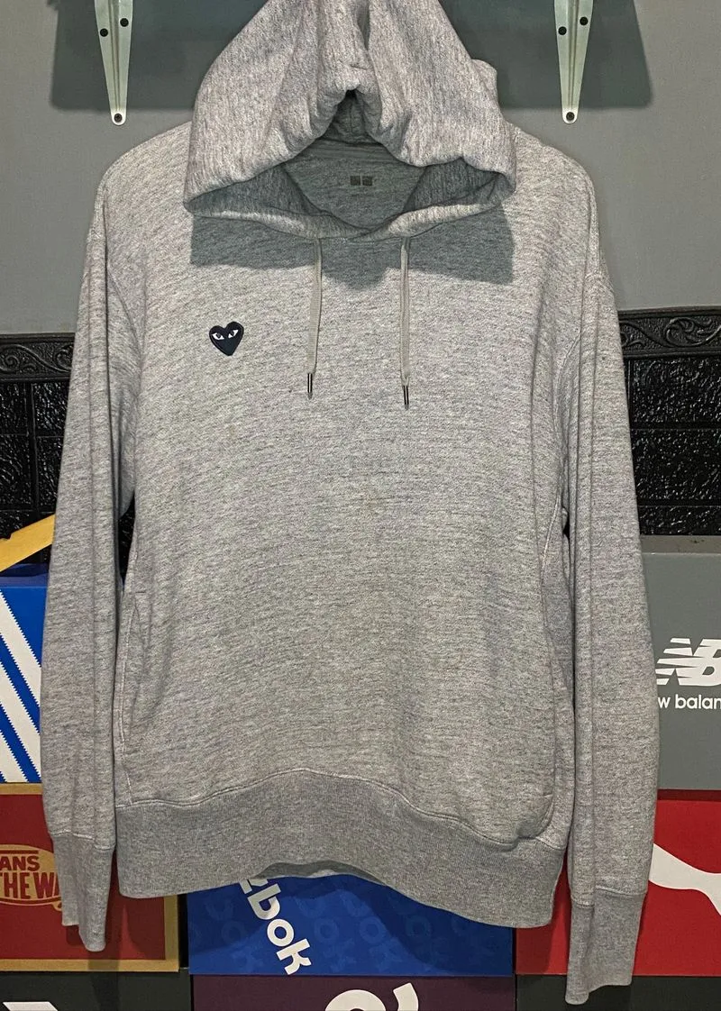 Hoodie UNIQLO second ori photo 1