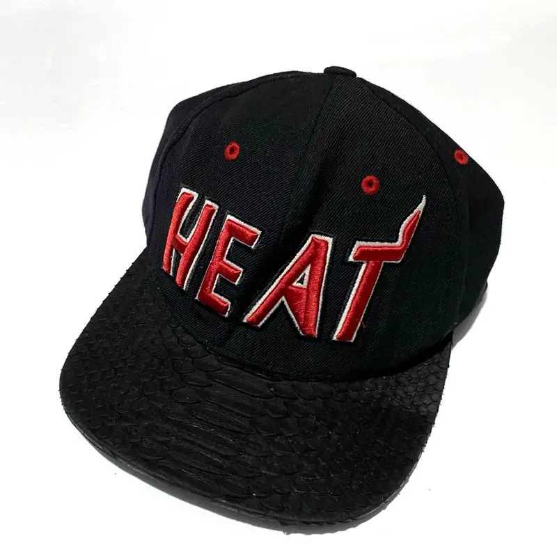 Just Don RSVP Gallery x Mitchell & Ness Snapback Hitam OSFA photo 1