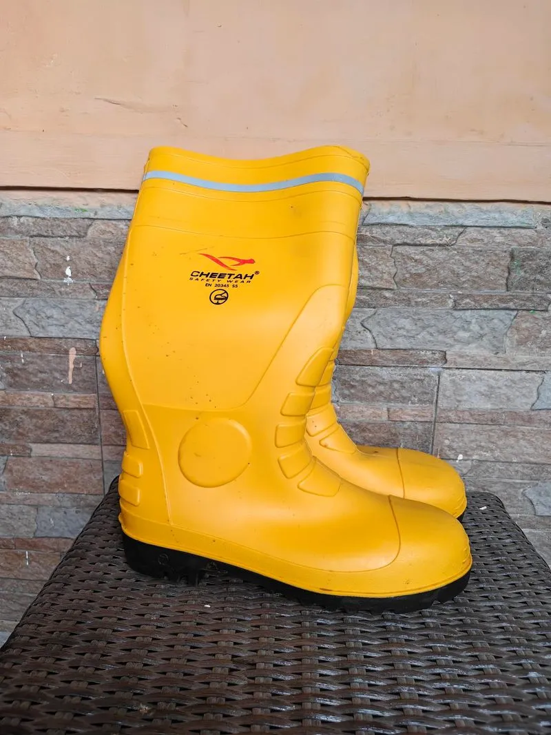Cheetah Safety Shoes S3 PVC Boots Steel Toe Cap + Steel Mid photo 1