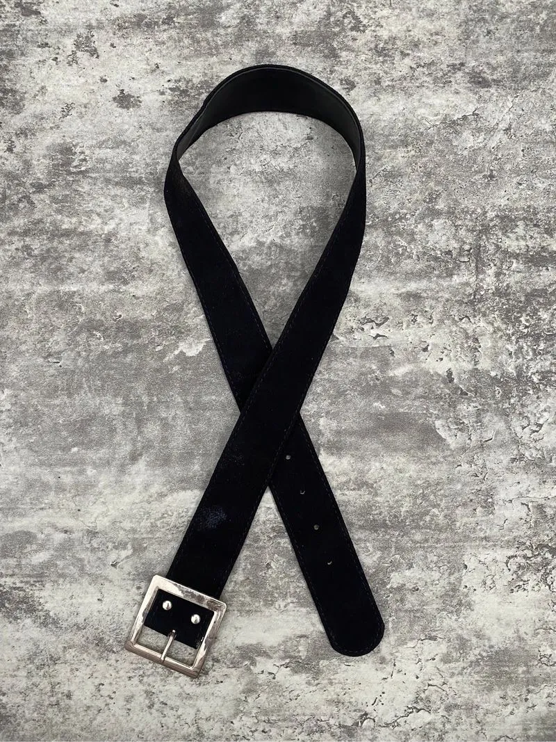 black square photo 1