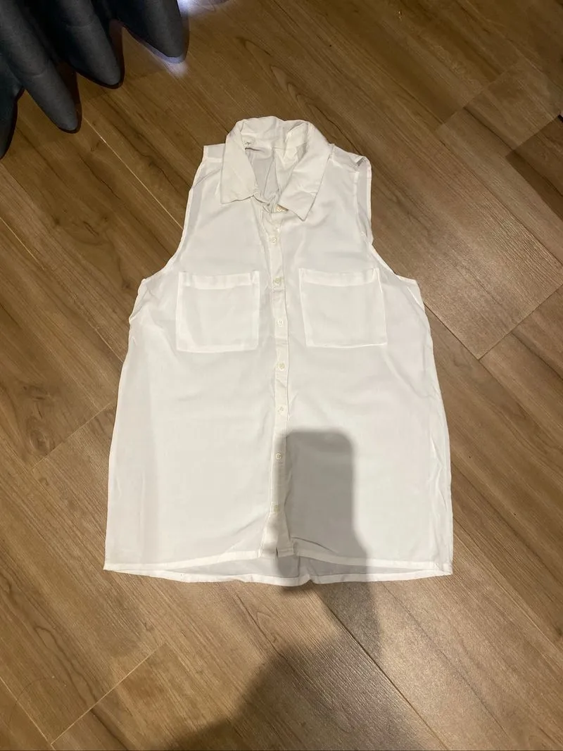 PRELOVED VEST ONE SIZE photo 1