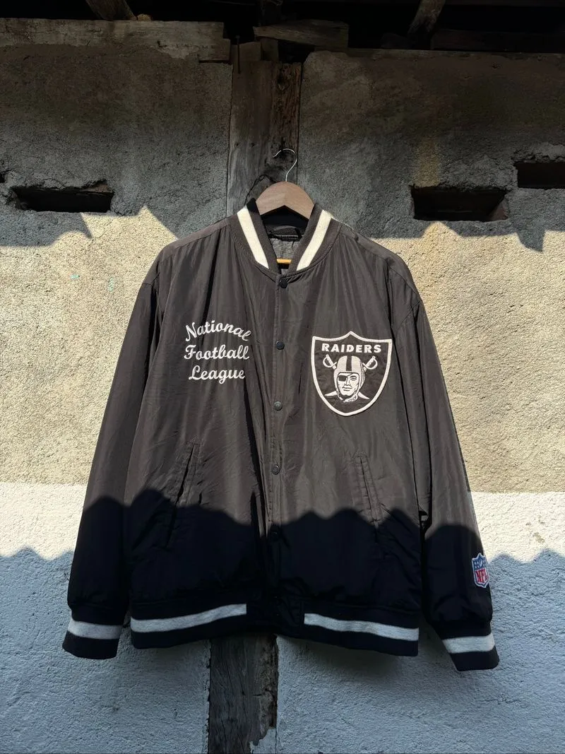 VARSITY JACKET RAIDERS photo 1