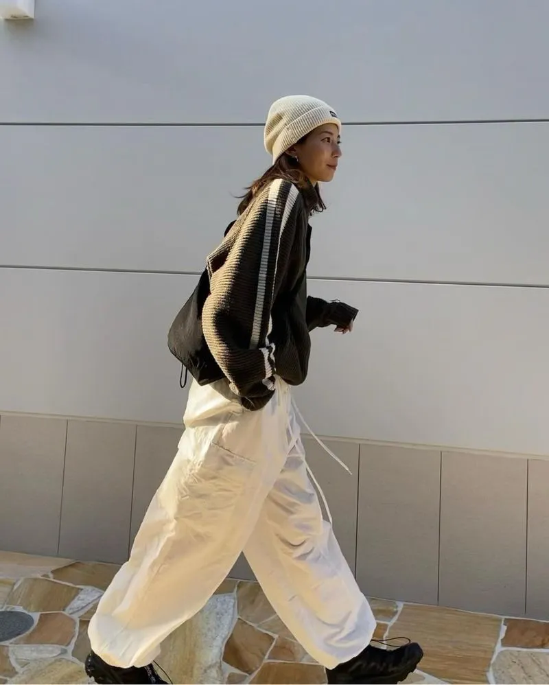 GU Super Wide Cargo Pants photo 1